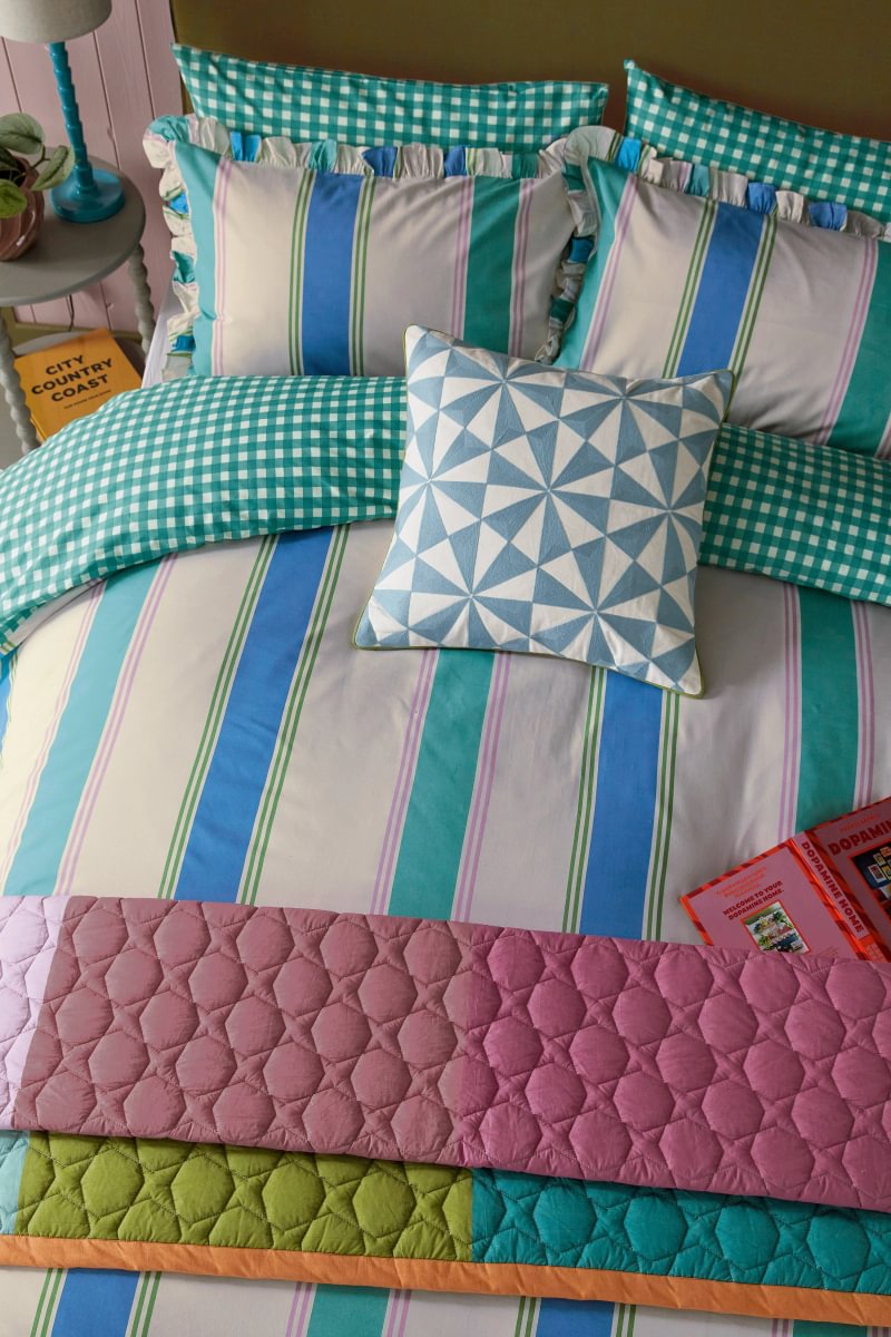 Land & Shore Winnie Stripe Green Duvet Set