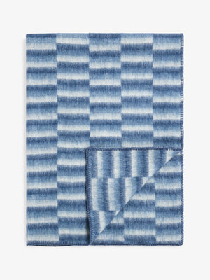 Laura Ashley Lawton Dark Seaspray 130cm x 170cm Throw
