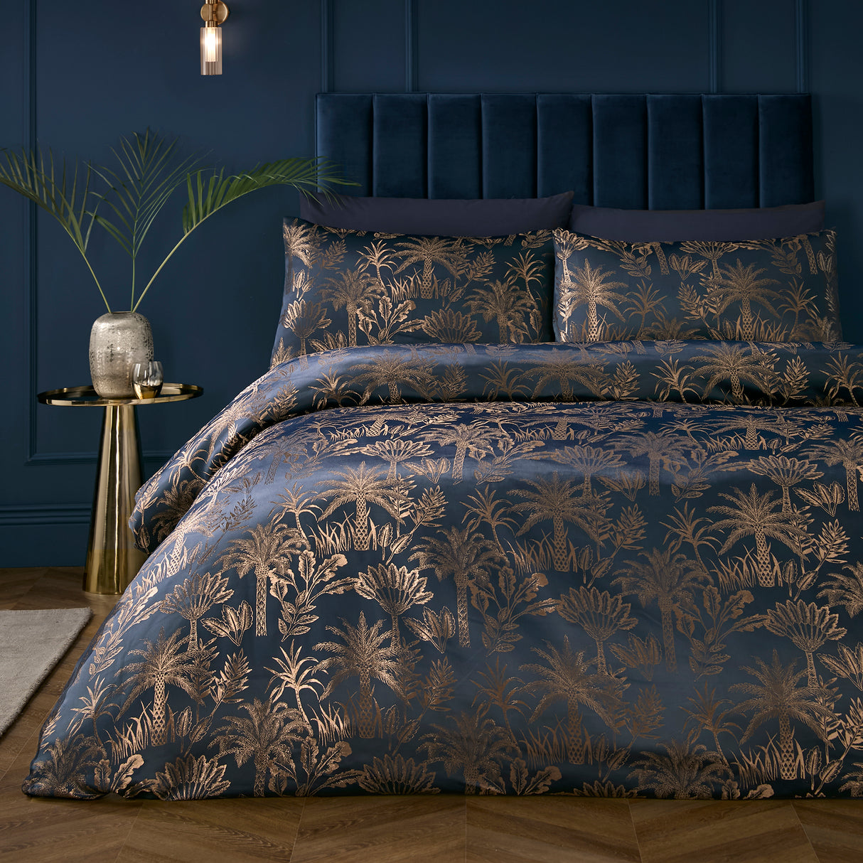 Soiree Midnight Palm Navy Duvet Set