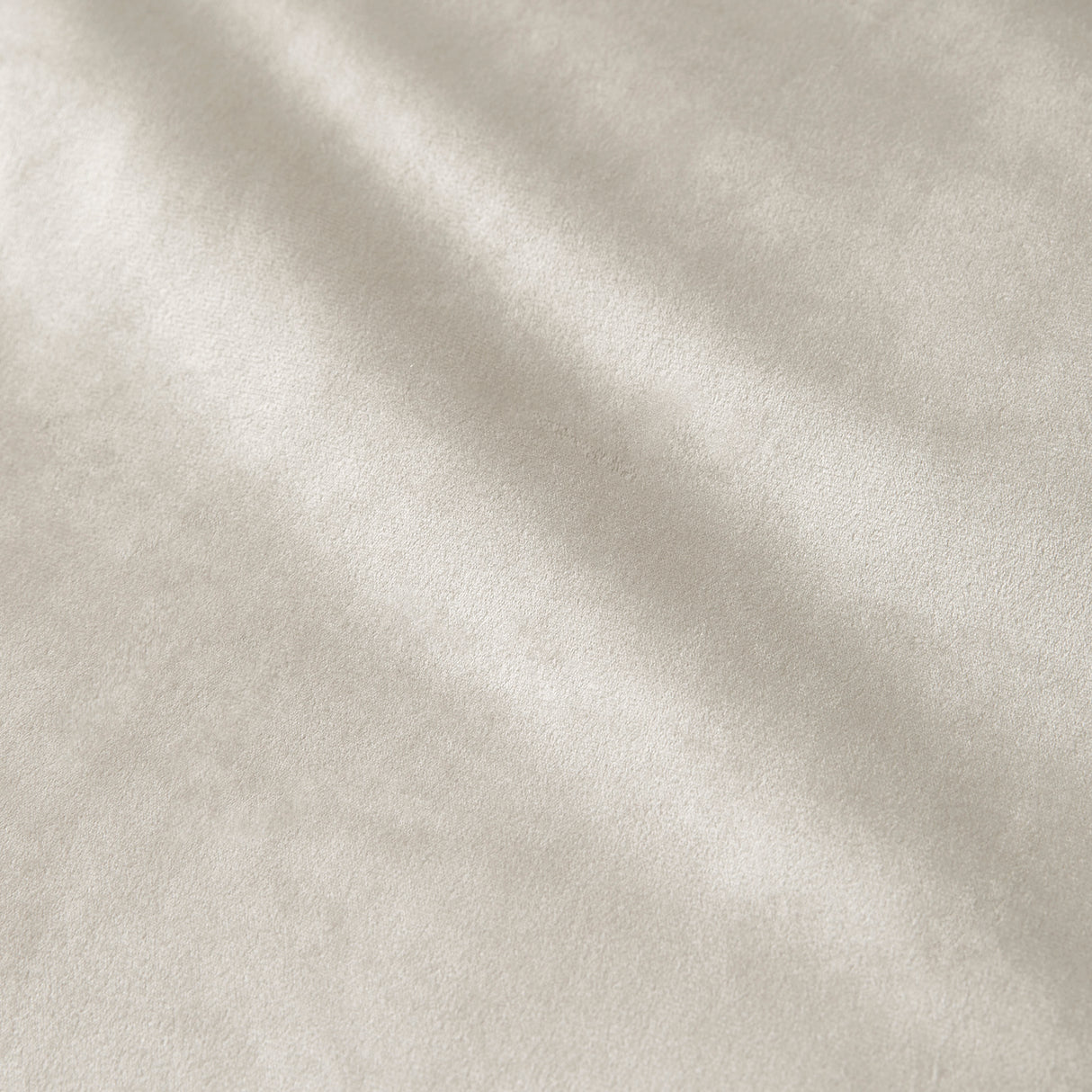Laurence Llewelyn Bowen Montrose Luxury Velvet Duvet Set