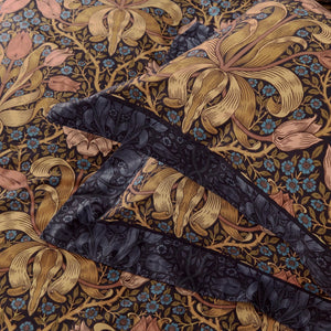 Morris & Co Spring Thicket Old Fashioned Blue Duvet Set