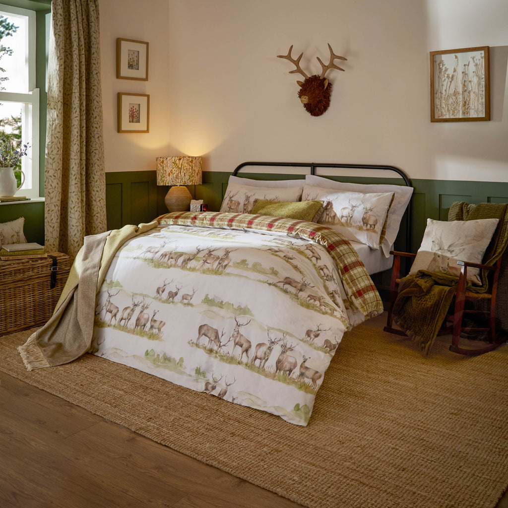 Voyage Maison Moorland Stag Multicolour Duvet Set