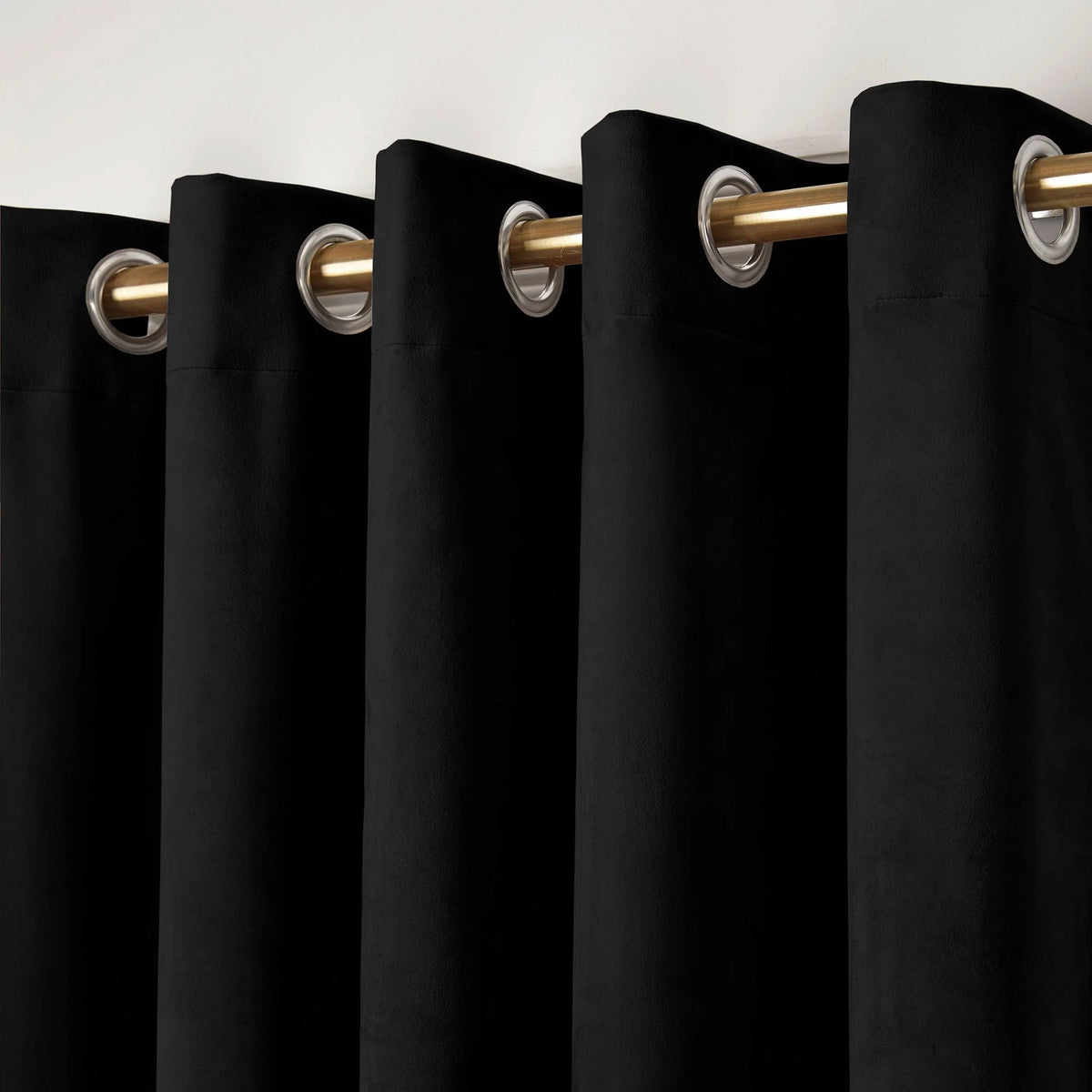 Laurence Llewelyn Bowen Montrose Blackout Eyelet Curtains