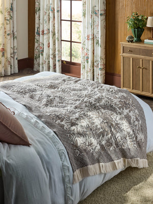 Laura Ashley Marlbrook Jacquard Truffle 120cm x 170cm Throw