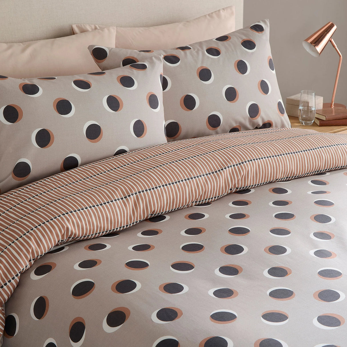 Fusion Polka Dots Duvet Set