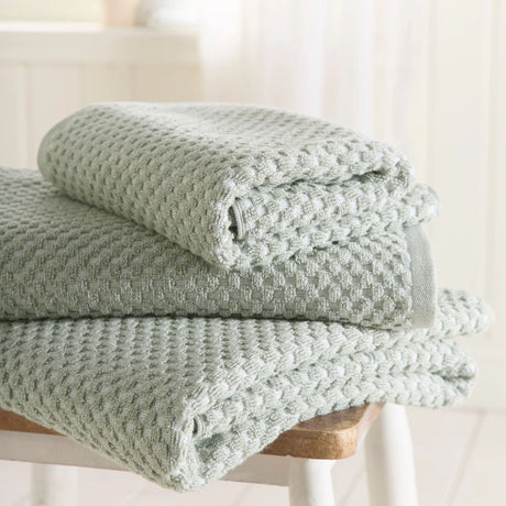 Dreams N Drapes Popcorn 100% Cotton Green Towels