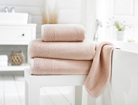 Deyongs Palazzo 800gsm Zero Twist 100% Cotton Pink Towels