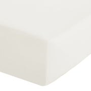 Catherine Lansfield Easy Iron 50% Polyester/50% Combed Cotton 180 Thread Count Percale Cream Sheets