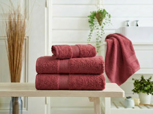 Studio 1846 Plush 100% Cotton 550gsm Raspberry Towels