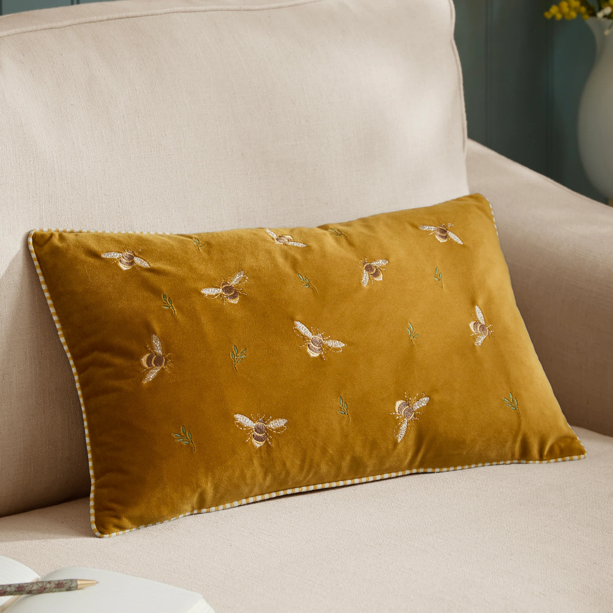 Wylder Ramble Bees Honey 30cm x 50cm Polyester Filled Cushion