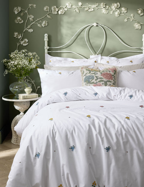 Historic Royal Palaces Royal Embroidery Multi Duvet Set