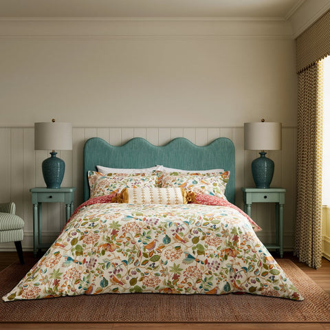 Sanderson x National Trust Birds & Berries Rowan Berry Duvet Set