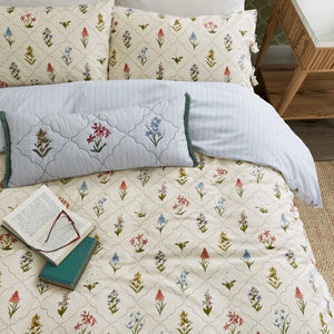 Sanderson x National Trust Spring Meadow May Duvet Set