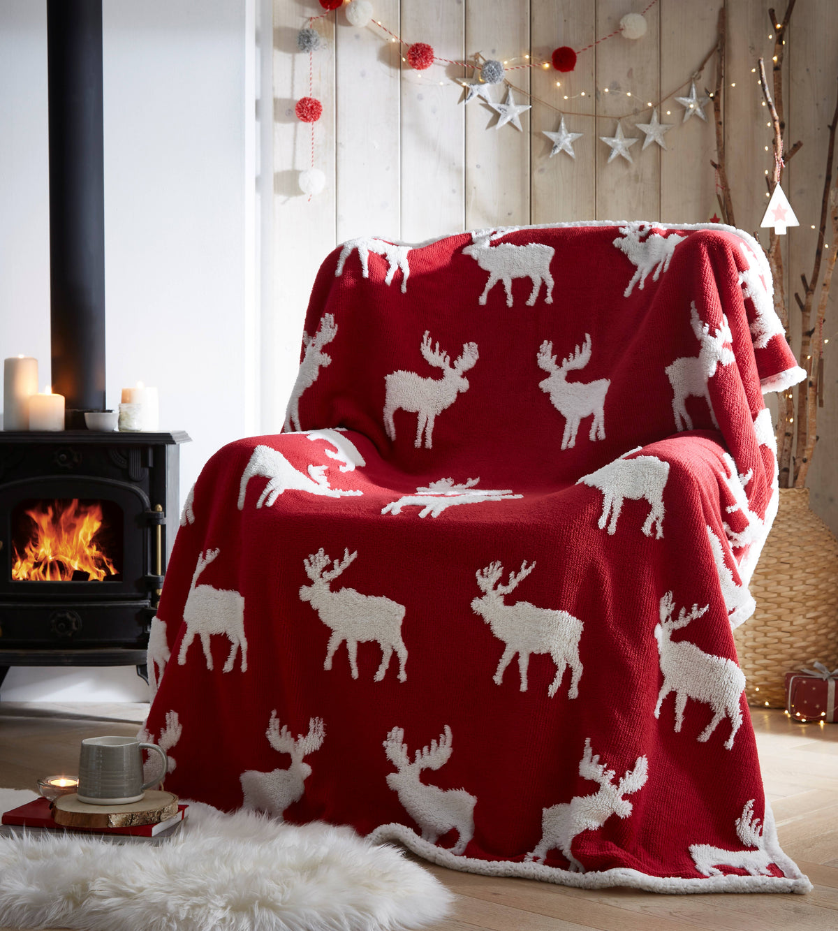 Portfolio Home Moose Jacquard Red Sherpa Fleece 130cm x 170cm Throw