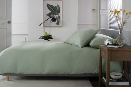 The Lyndon Company St. Quentin Duvet Set