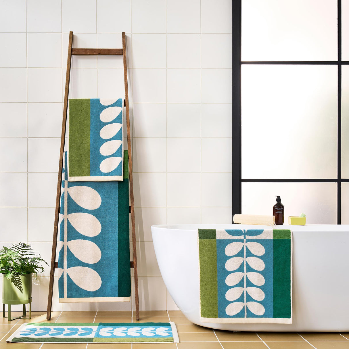 Orla Kiely Stem Check Willow 100% Cotton 580gsm Towels