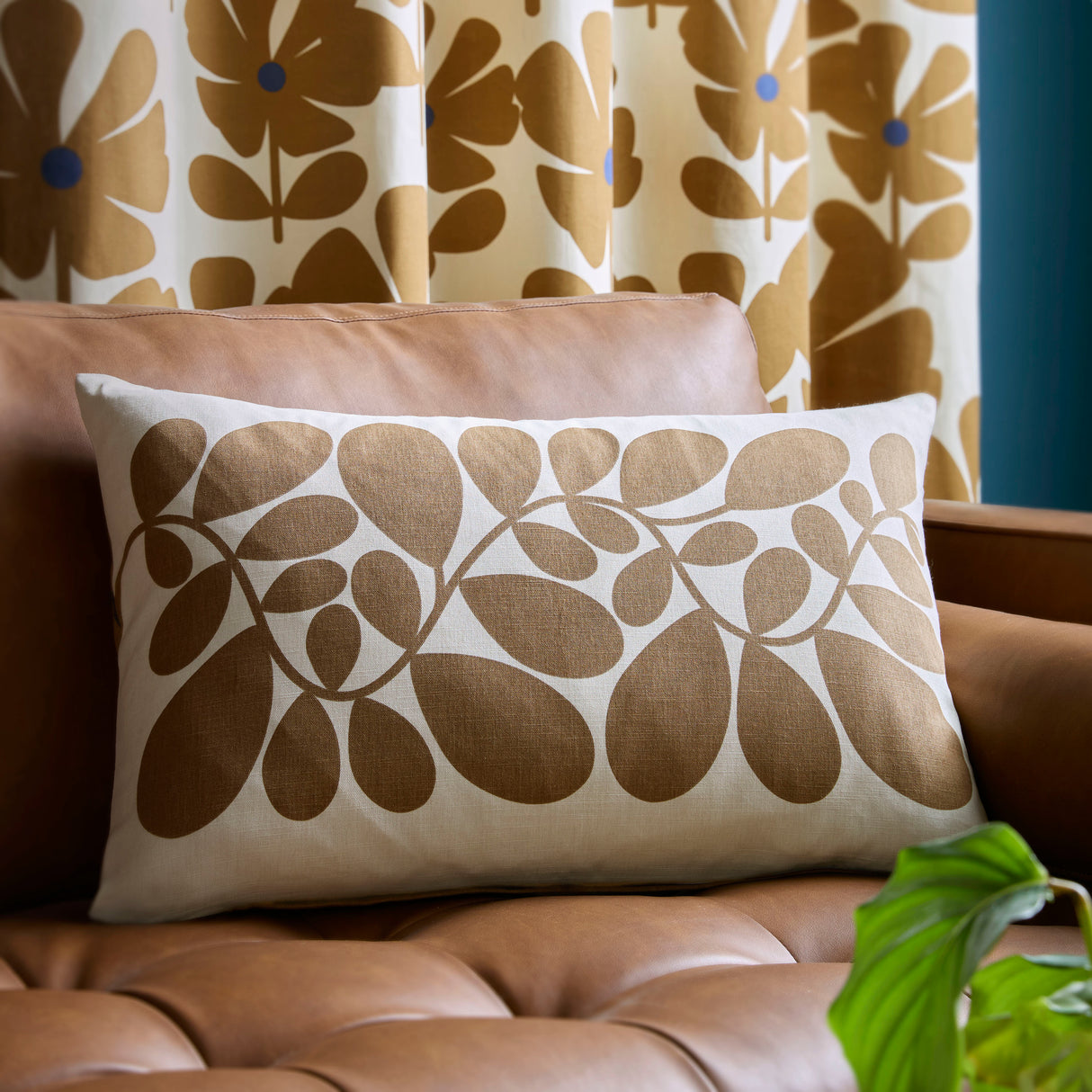 Orla Kiely Sycamore Stripe 40cm x 60cm Feather Filled Cushion