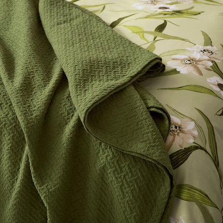 Ted Baker Diagonal T Matellase 260cm x 250cm Throw