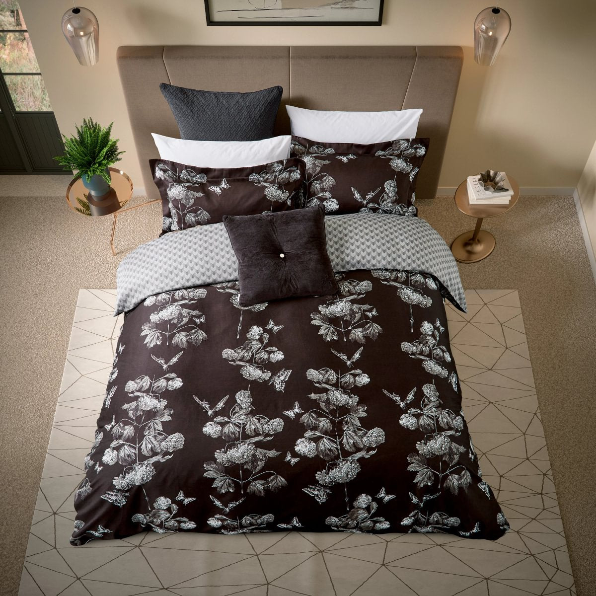 Ted Baker Narnia Floral Black Duvet Set