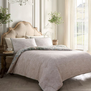 Laurence Llewelyn Bowen Tuscan Garden Green Duvet Set