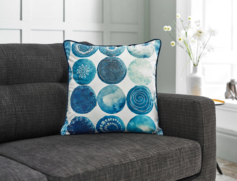 The Lyndon Company Blue Shells 50cm x 50cm Polyester Filled Cushion
