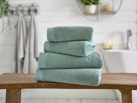 The Lyndon Company Egyptian Spa 100% Cotton 700gsm Duckegg Towels