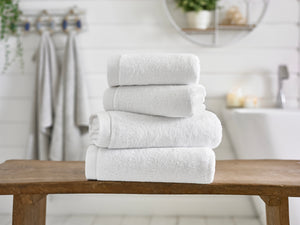 The Lyndon Company Egyptian Spa 100% Cotton 700gsm White Towels