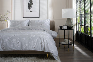 The Lyndon Company Petite Fleure Duvet Set