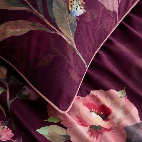 Soiree Tatiana Berry Duvet Set