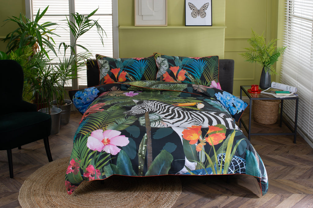 Deyongs 1846 Tropical Zoo Multi Duvet Set