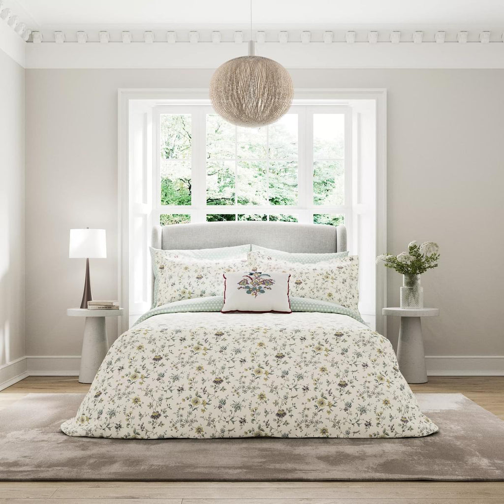 V & A Flora Duck Egg Duvet Set