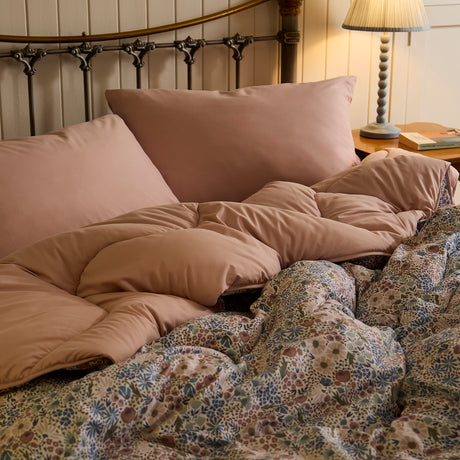 The Fine Bedding Company Night Lark Vintage Meadow Coverless 10.5 Tog Duvet Set