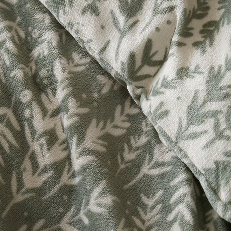 Fusion Bedding Winter Foliage Green 100% Fleece Duvet Set