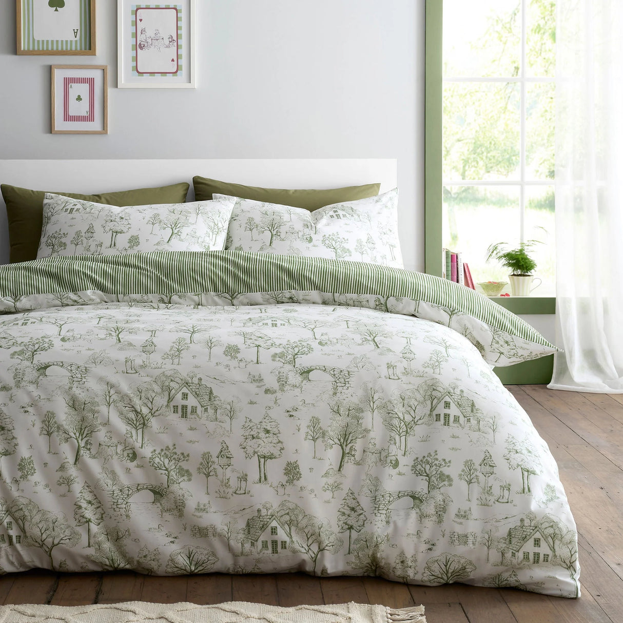 Fusion Woodland Toile Green Duvet Set