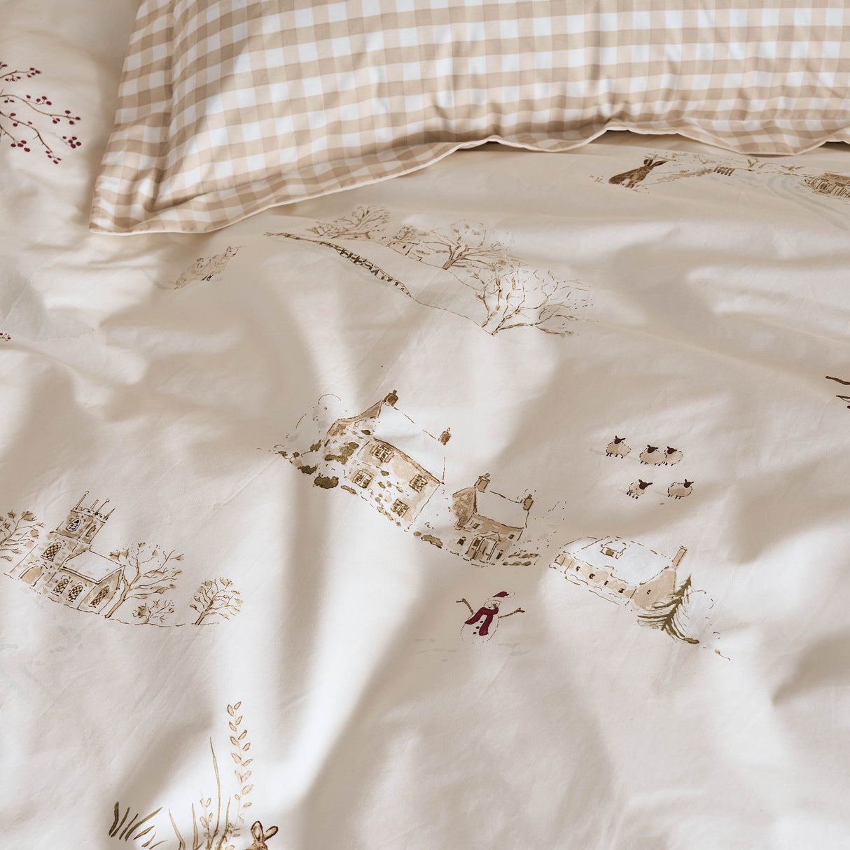 Sophie Allport Winter Scene Off White Duvet Set