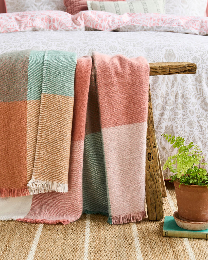 Laura Ashley Zoey Check Green Pink 130cm x 170cm Throw