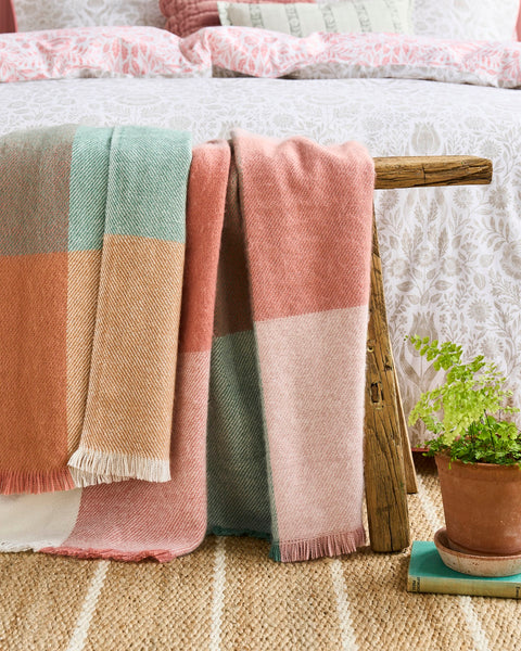 Laura Ashley Zoey Check Green Pink 130cm x 170cm Throw