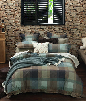M & M Linen Lodge Duvet Set
