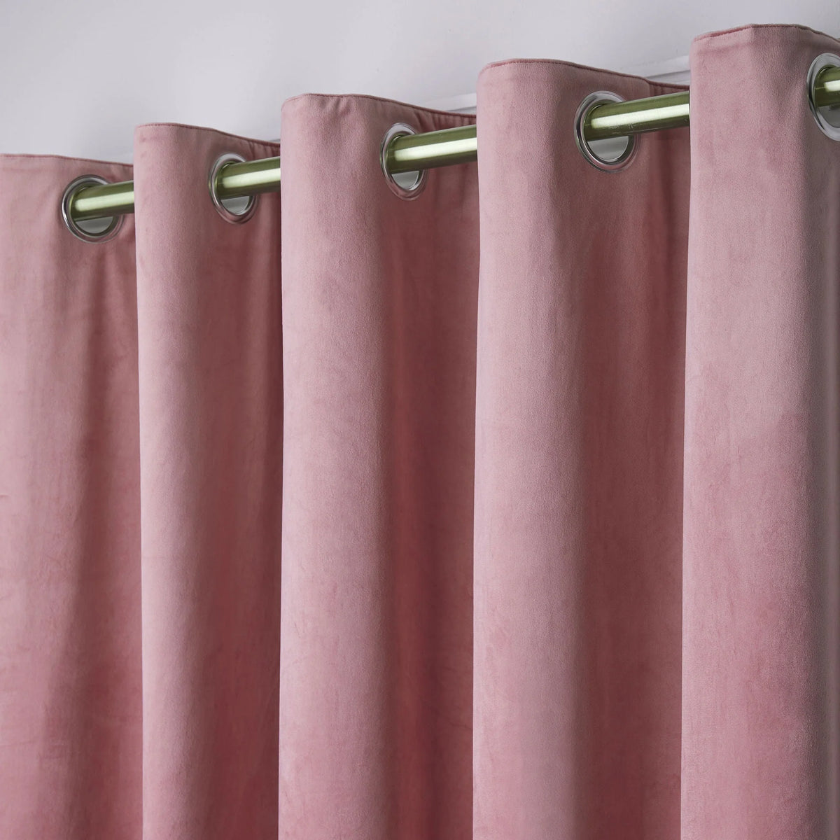Laurence Llewelyn Bowen Montrose Blackout Eyelet Curtains
