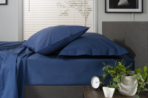 The Lyndon Company 200 Thread Count 100% Cotton Percale Navy Sheets
