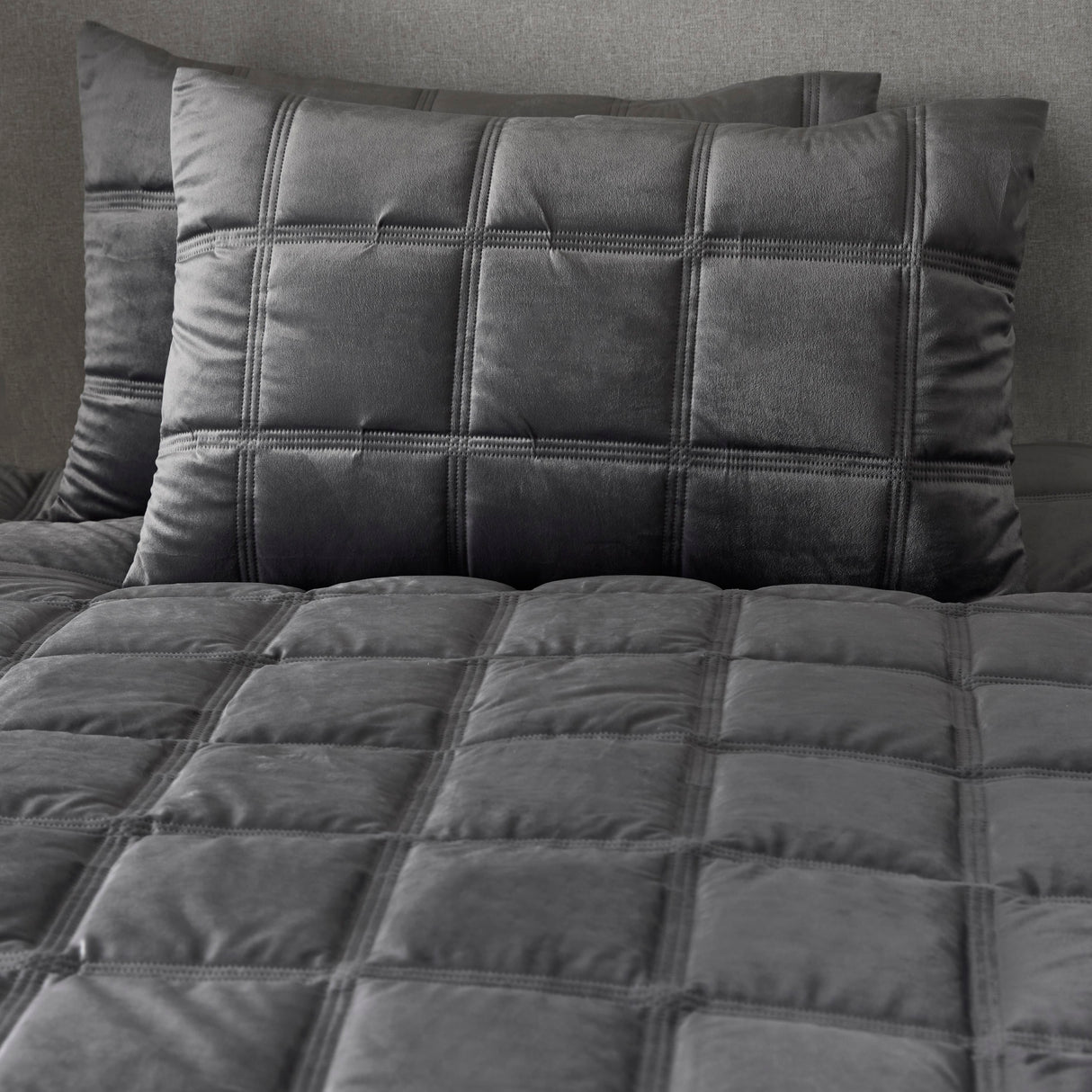 Soiree Brighton Square Duvet Set