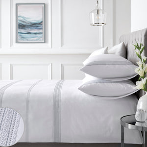Appletree Boutique Embroidered Band White Duvet Set