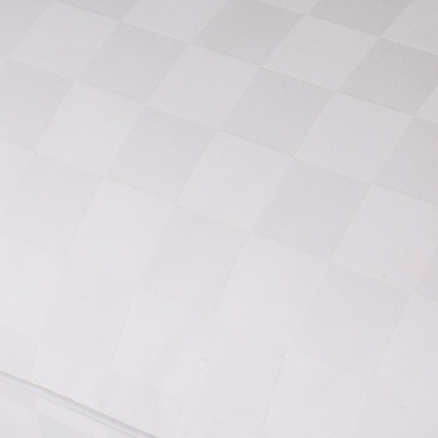 The Fine Bedding Company Breathe Pillow