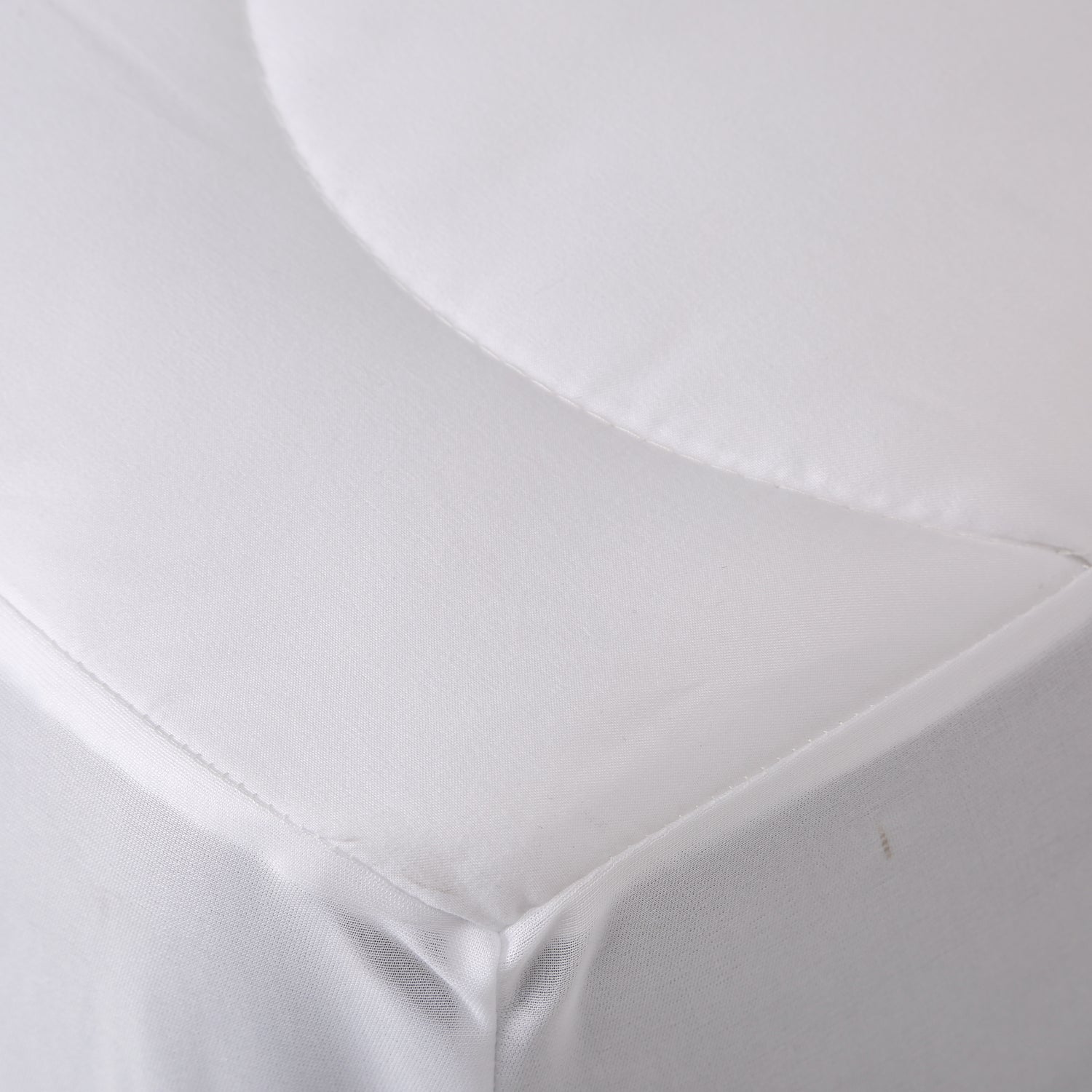 The Fine Bedding Company Spundown Mattress Protectors