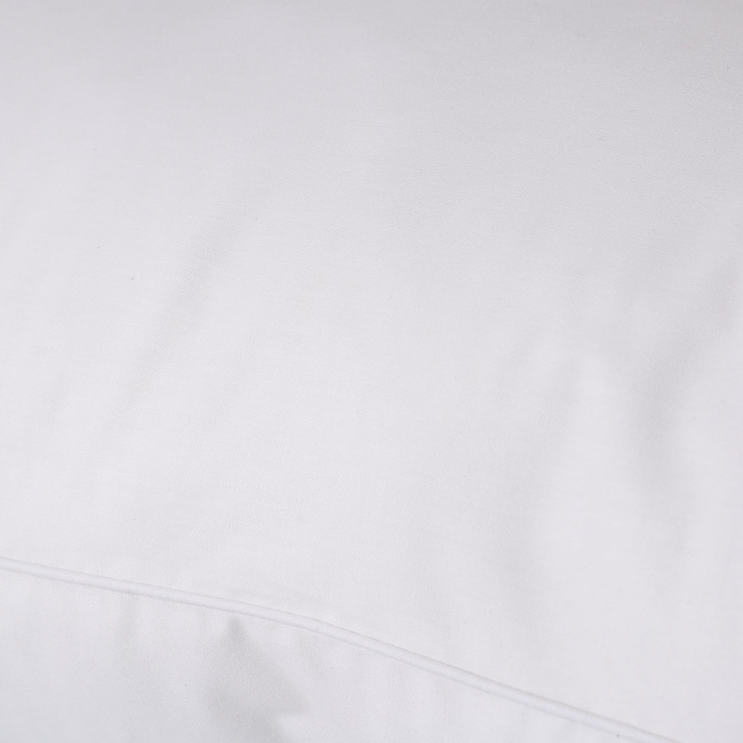 The Fine Bedding Company Spundown Medium Support Pillow