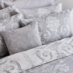 Laura Ashley Josette Quilt Set