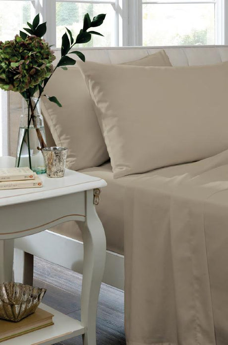 Catherine Lansfield Easy Iron 50% Polyester/50% Combed Cotton 180 Thread Count Percale Natural Sheets
