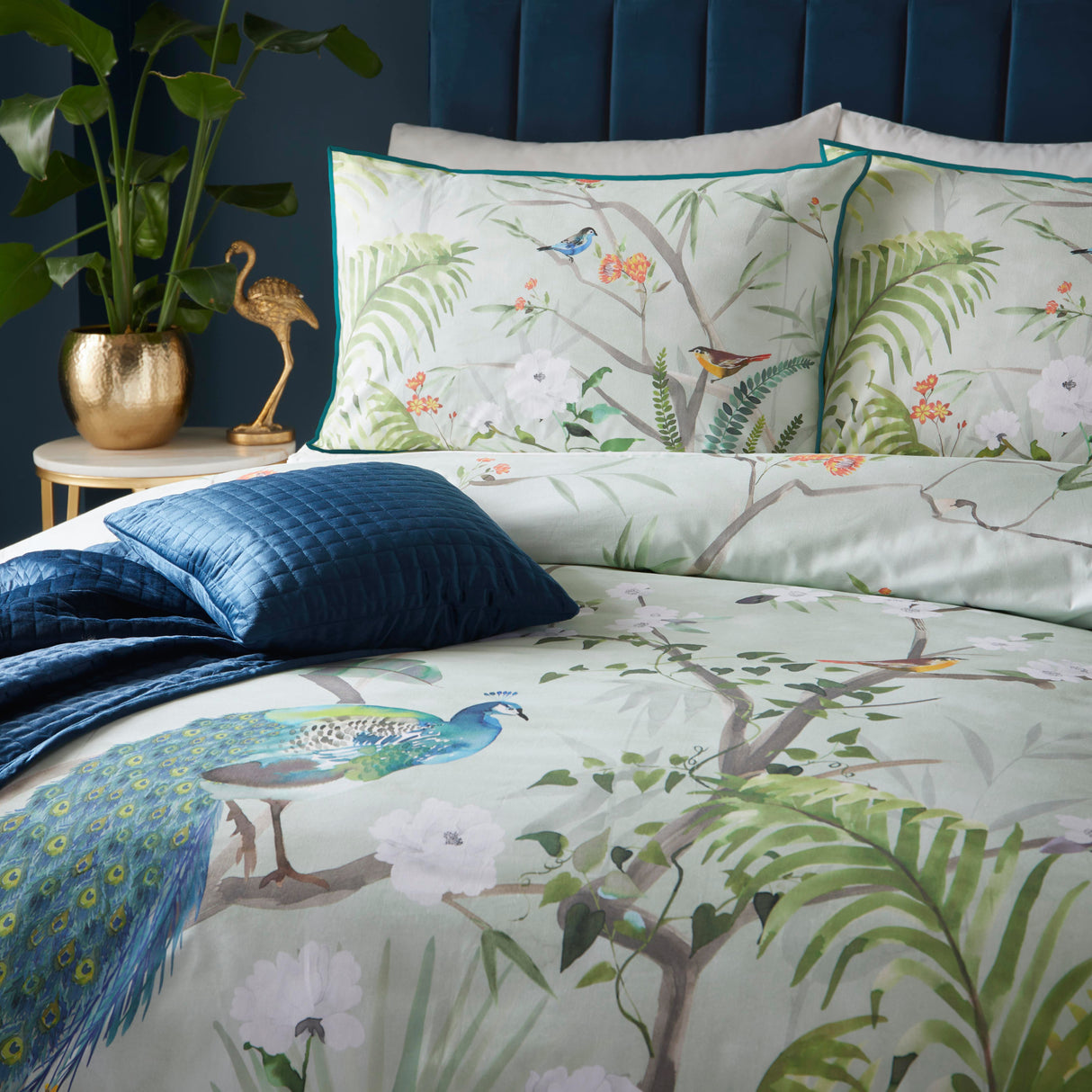 Soiree Peacock Jungle Green Duvet Set