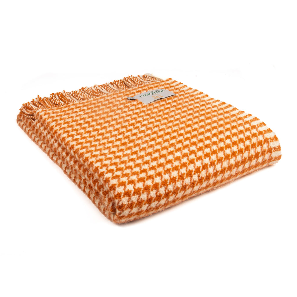 Tweedmill Houndstooth Pumpkin 140cm x183cm Throw