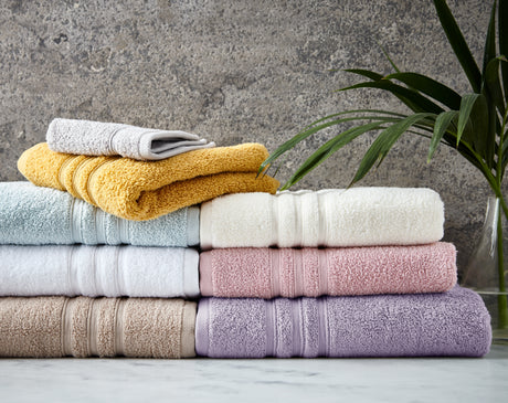 Catherine Lansfield Zero Twist 100% Cotton 450gsm Cream Towels